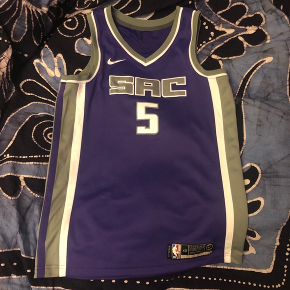 Nike Other - Sacramento Kings De'Aaron Fox Nike Swingman Jersey